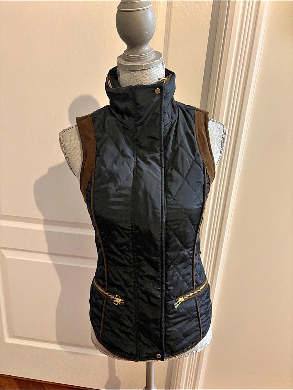 Zara Quilted Equestrian Vest XS - Brown Faux Suede Trim Gold Hardware